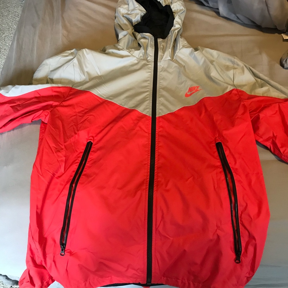 Nike Windbreaker/Rain jacket